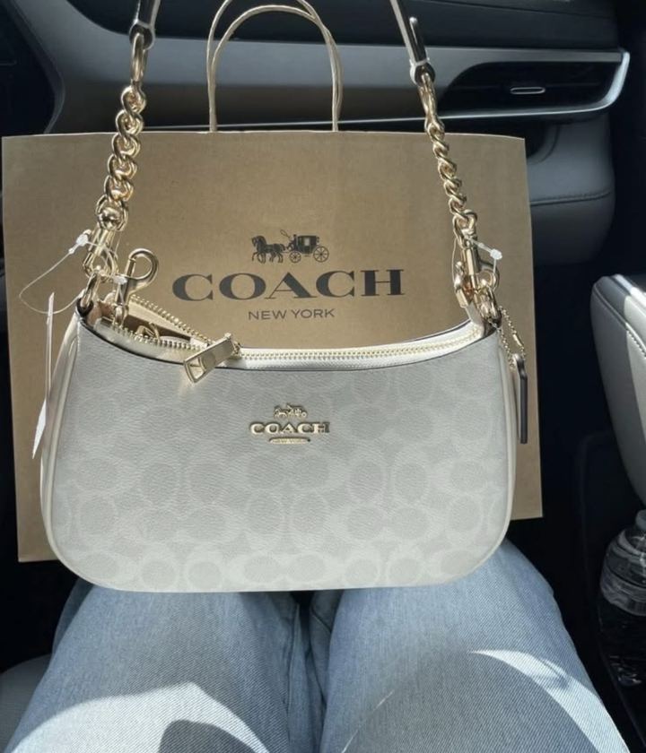Coach Teri shoulder bag in signature canvas received as a reward